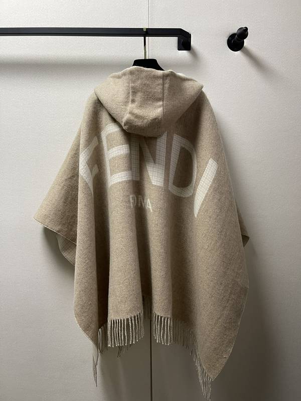 Fendi Cloak FDC00132 Fendi Cloak FDC00132