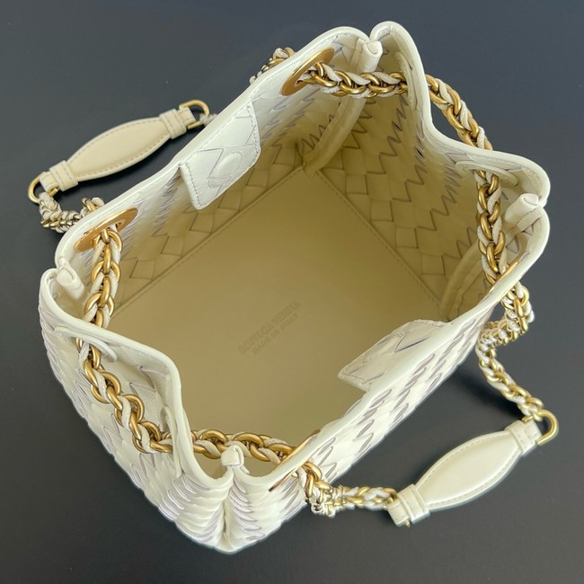 Bottega Veneta Small Parachute Chain 817175 Chalk