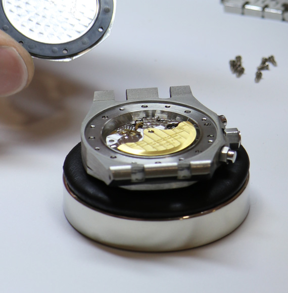 Un atelier horloger chez Buy Cheap Luxury Goods