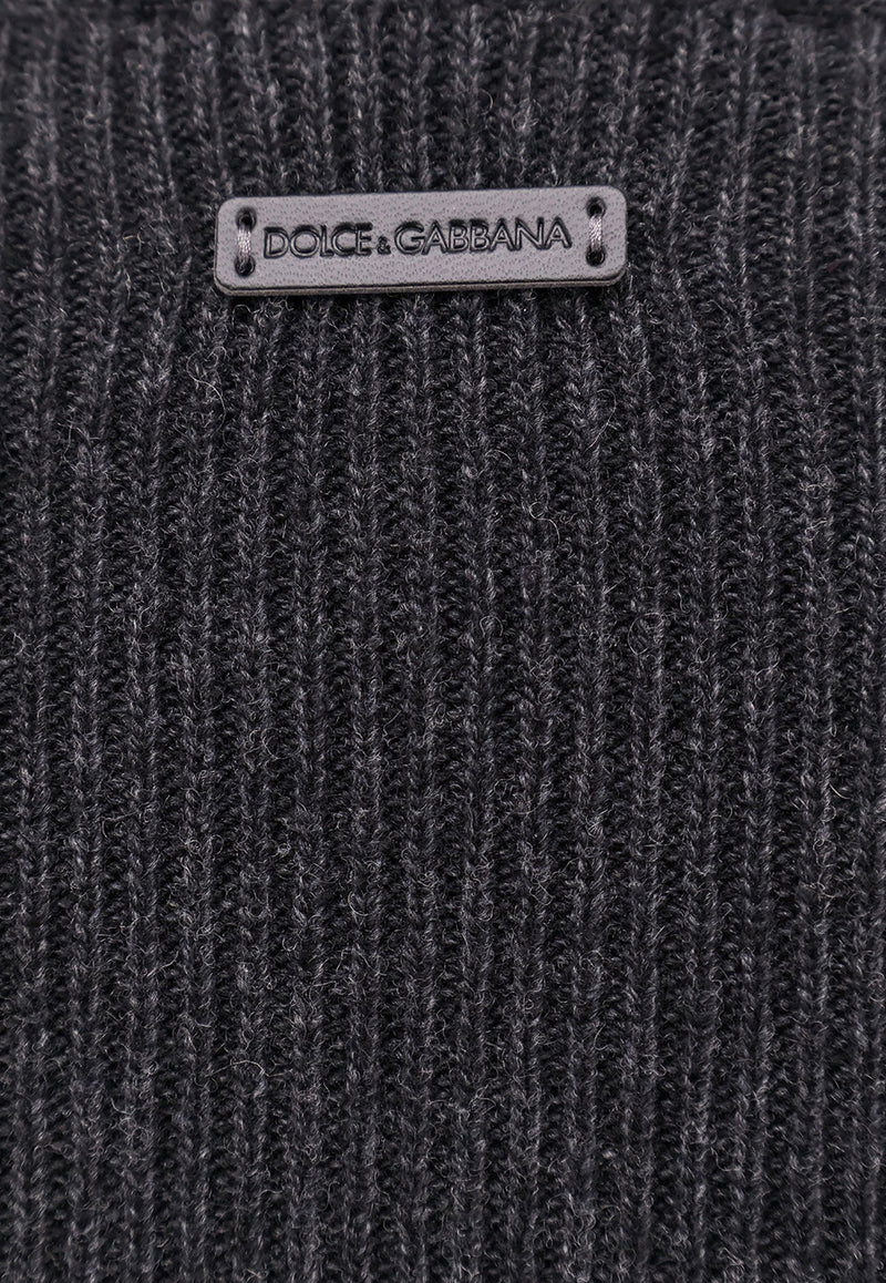 Dolce 
Gabbana Logo Patch Knitted Sweater Gray GXX64TJFMDZ_S8292