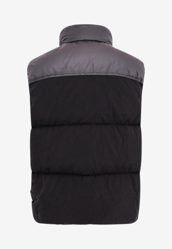 C.P. Company Eco-Chrome R Paneled Down Vest Black 17CMOW033A006369M_999