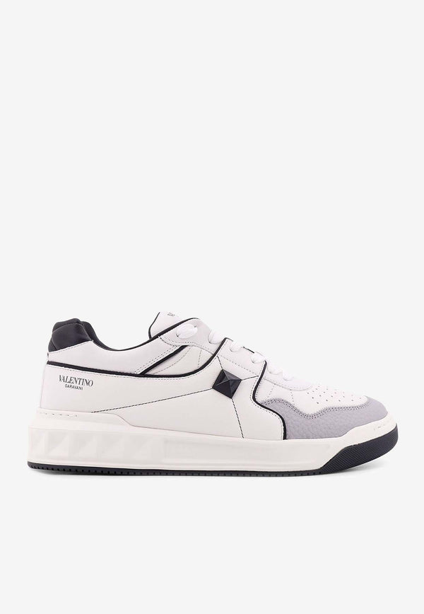 Valentino One Stud Leather Low-Top Sneakers White 6Y2S0E71NWN_0N2