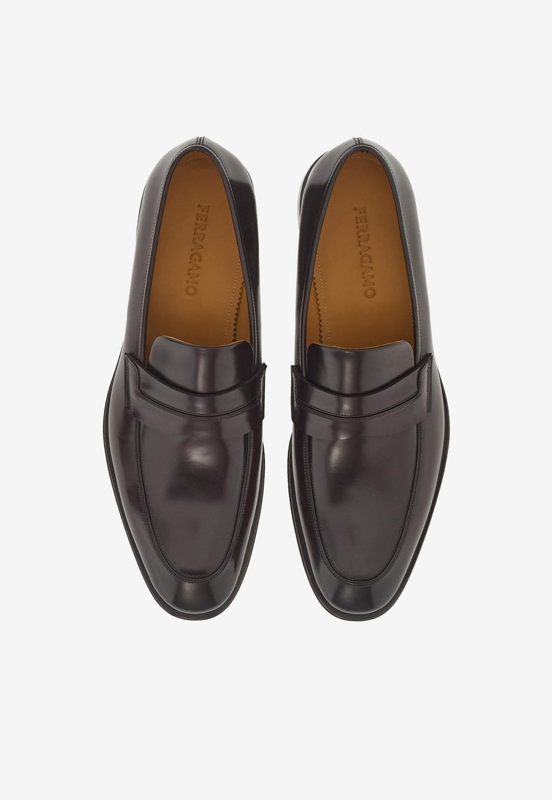 Salvatore Ferragamo Felipe Penny Loafers in Leather Black 021620 FELIPE 762474 HICKORY