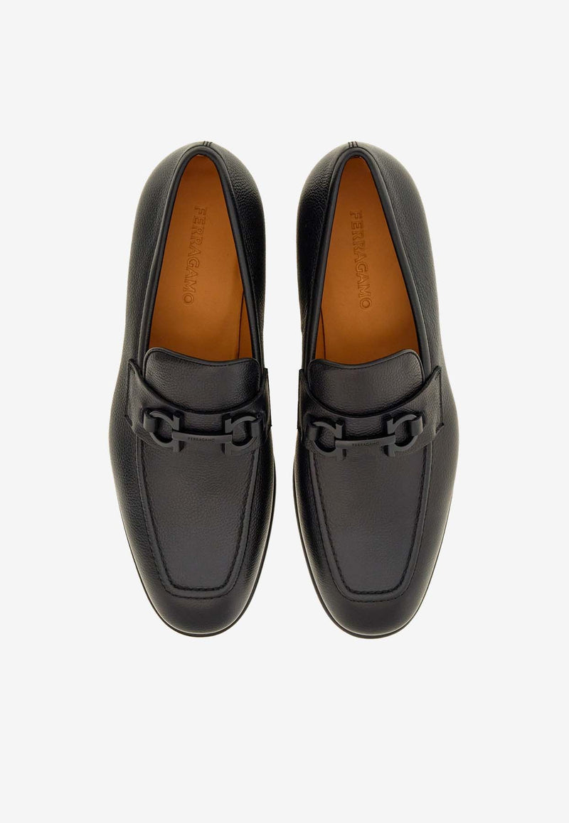 Salvatore Ferragamo Foster Gancini Leather Loafers Black 021669 FOSTER 768931 NERO