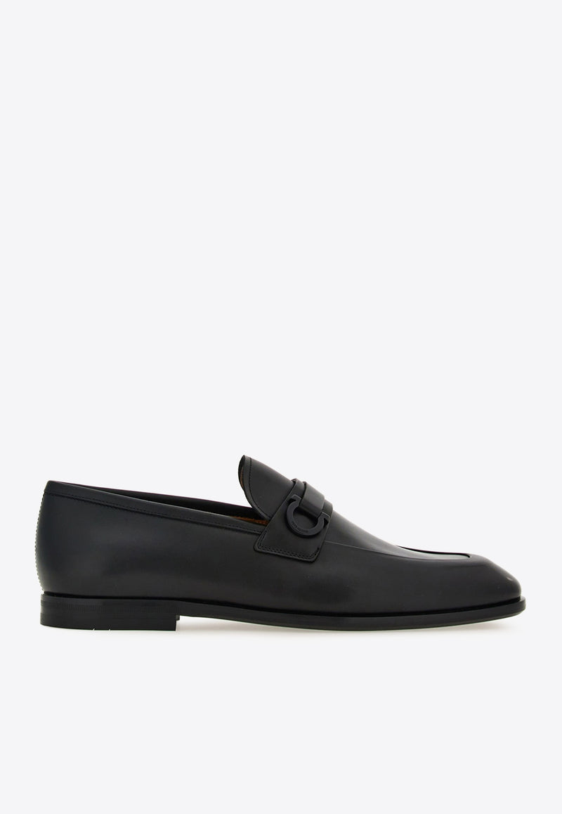 Salvatore Ferragamo Florio Gancini-Plaque Loafers

 021688 FLORIO 765785 NERO