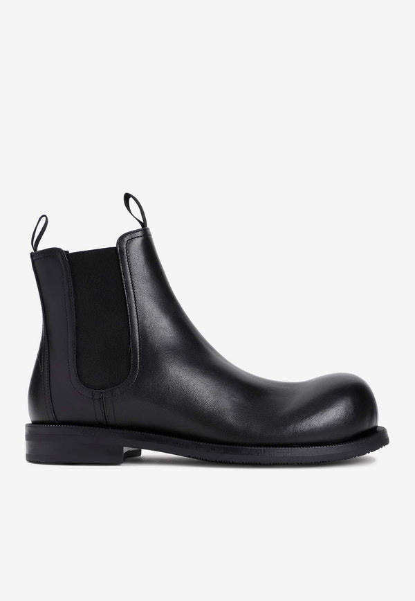 Bulk-Toe Chelsea Boots