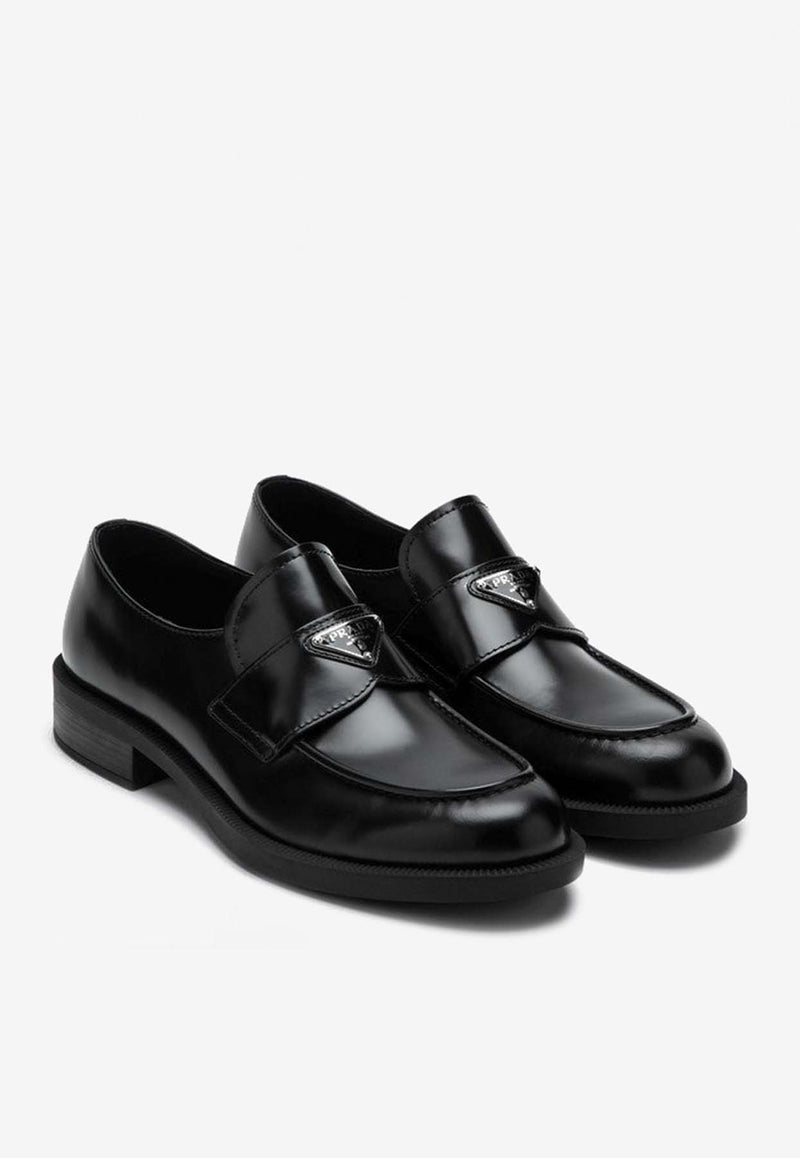 Prada Triangle Logo Brushed Leather Loafers Black 2DE145G000055/P_PRADA-F0002