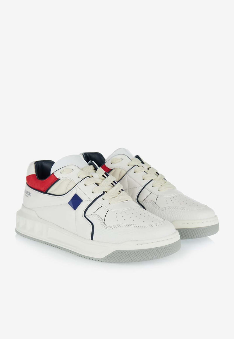 Valentino One Stud Low-Top Sneakers 4Y2S0E71PLM YCF White