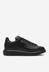 Alexander McQueen Oversized Leather Low-Top Sneakers Black 553680WWEE0/Q_ALEXQ-1000