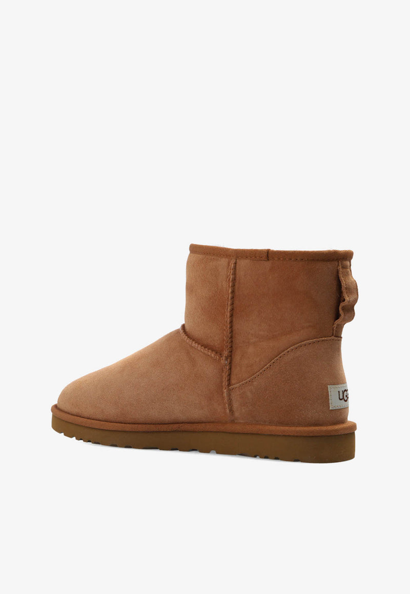 UGG Classic Mini Boots 1002072 0-CHE