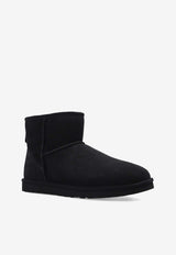 UGG Classic Mini Ankle Boots 1002072 0-BLK