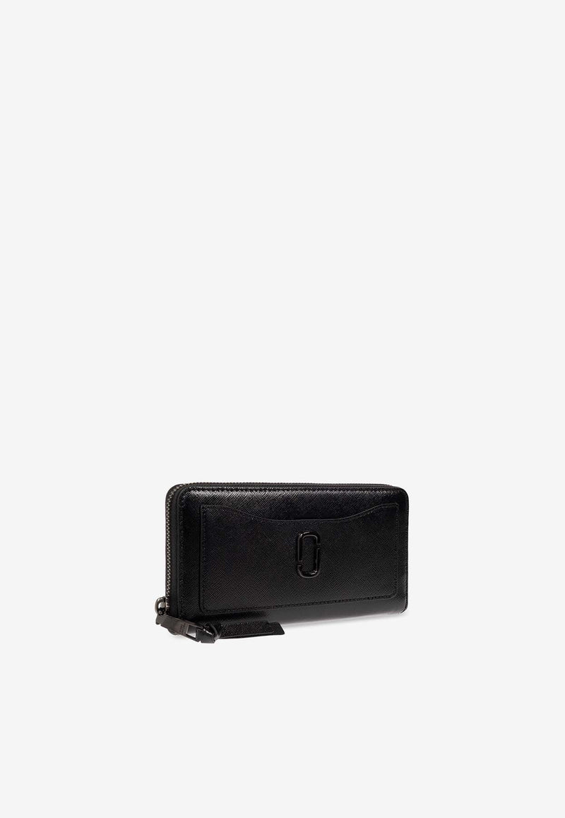 Marc Jacobs The Utility Snapshot Zipped Continental Wallet Black 2F3SMP047S07 0-001