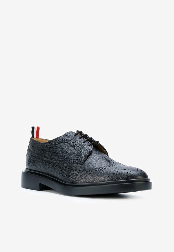 Thom Browne Longwing Grained Leather Brogue Shoes Black MFD002H00198_001