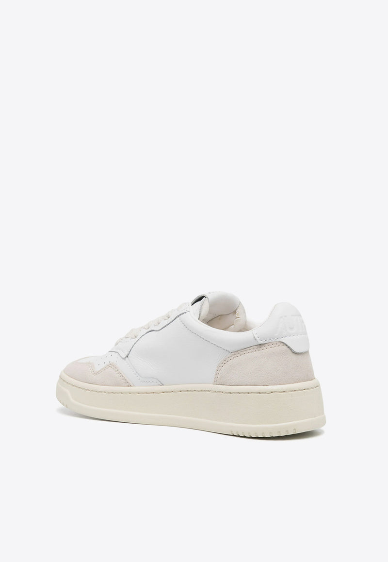 Autry Medalist Low-Top Sneakers White AULWLS_33