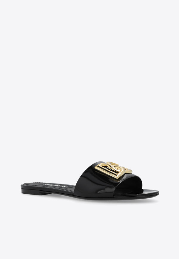 Dolce 
Gabbana Bianca DG Logo Flat Sandals in Polished Leather Black CQ0592 A1037-80999