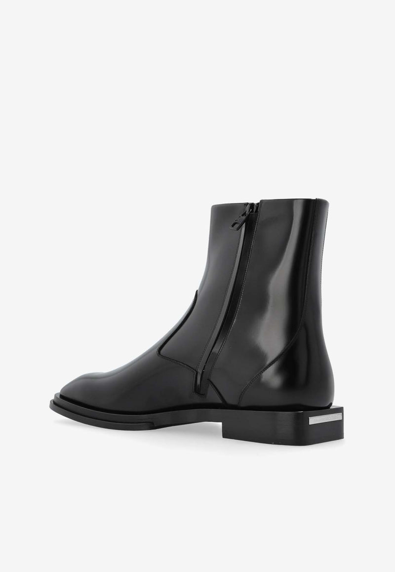 Alexander McQueen Logo Plaque Polished Leather Ankle Boots Black 778148 WIES3-1081