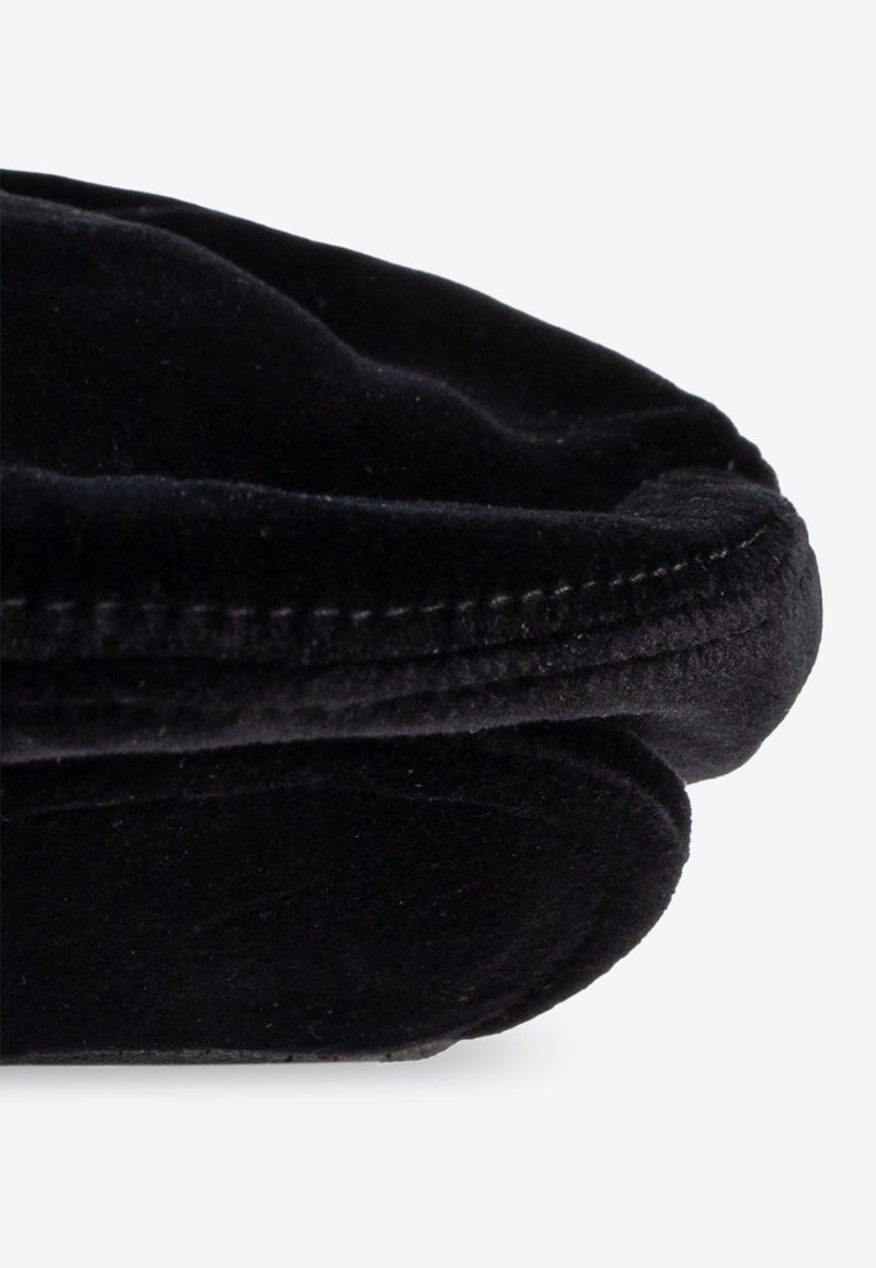 Dolce 
Gabbana Smooth Velvet Flat Cap Black GH587A GI681-N0000