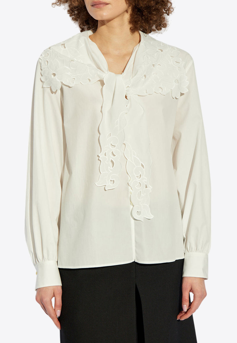 Chloé Embroidered Lavallière Button-Up Shirt White CH25SHT17 310-101