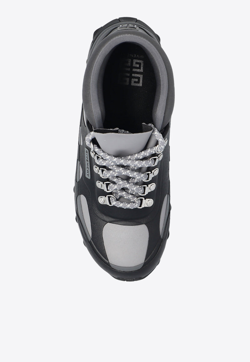 Givenchy Bogs Lace-Up Low Sneakers BH604 QH1QG-002