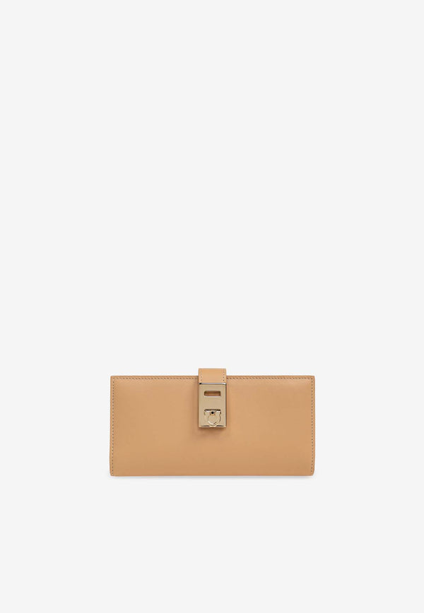 Salvatore Ferragamo Hug Continental Leather Wallet Camel 220522 CONTINENTAL 770847-LIGHT CAMEL