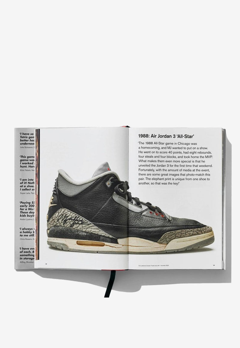 Taschen World
s Greatest Sneaker Collectors Book Black 9783836596299XXX/1_TASCH-XXX