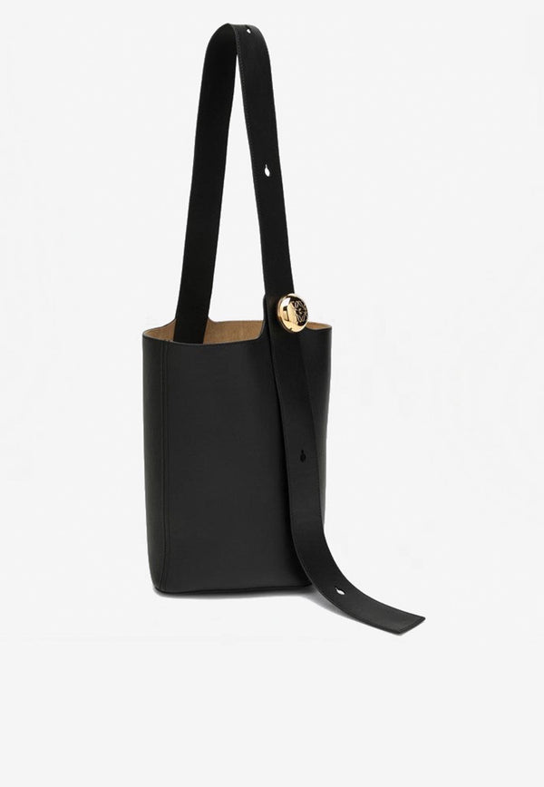 Loewe Medium Pebble Bucket Bag in Calf Leather Black AANBBBWX01LE/Q_LOEW-1100