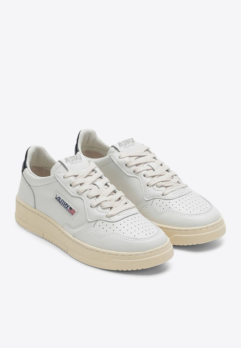 Autry Medalist Leather Low-Top Sneakers AULWLL12/P_AUTRY-LL12