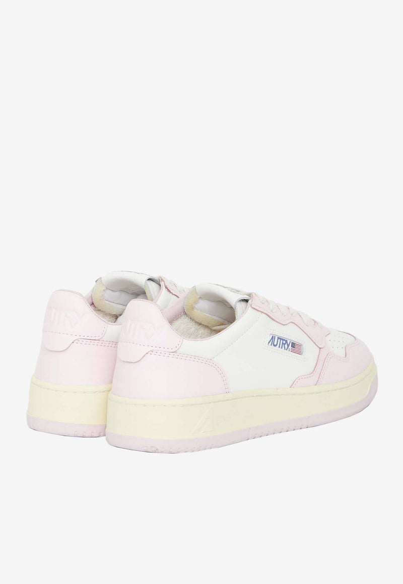 Autry Medalist Bicolor Low-Top Leather Sneakers White AULW-WB-37