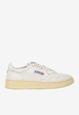 Autry Medalist Low-Top Sneakers White AULW-LL-15