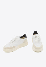 Autry Medalist Leather Low-Top Sneakers White AULW-MA-04