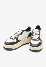 Autry Medalist Leather Platform Sneakers White PTLW-WB-01