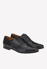 Salvatore Ferragamo Gillo Gancio Oxford Shoes in Calf Leather Black 021049 GILLO 758416 NERO