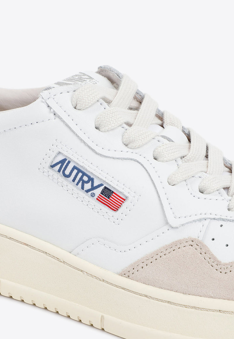 Medalist Low-Top Sneakers