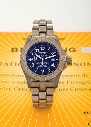 BREITLING AVENGER SEAWOLF TITANIUM - SPECIAL EDITION FOR THE BRITISH 22ND SPECIAL.AIR SERVICE - THE `SAS`.Breitling, Avenger Seawolf, Automatic, 'Chronometre Officiellement Certifie - 3000M/10000ft', No. 9/SAS, case.No. 855481, Ref. E17370. Sold on May 7t