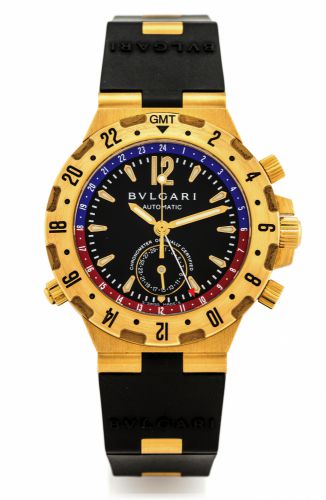BULGARI DIAGONO GMT YELLOW GOLD.Bulgari, Automatic Chronometer Officially Certified, GMT.Diagono Professional, No. L1159, Ref. GMT 40 G. Made.circa 2003..Fine, self-winding, water-resistant heavy 18K yellow gold.wristwatch with center seconds, three-time-
