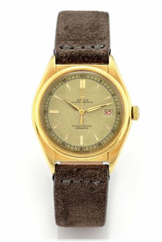 ROLEX REF 5030, ROULETTE DATE YELLOW GOLD.Rolex, Oyster Perpetual, Officially Certified Chronometer.Ref. 5030, case No. 672619. Made in 1949..Fine and very rare, tonneau-shaped, centre-seconds.selfwinding, water-resistant, 18K yellow gold wristwatch with.