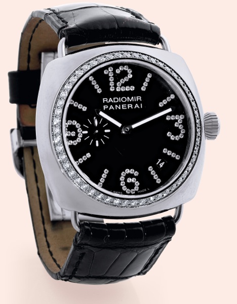 I Diamanti.Officine Panerai, Firenze 1860, Radiomir, I Diamanti della.Officine Panerai, No. E 074/105, Ref. OP 6588. Made in a.limited edition of 105 examples in the 2002..Very fine and rare, large, cushion-shaped, self-winding, water-resistant.18K white 