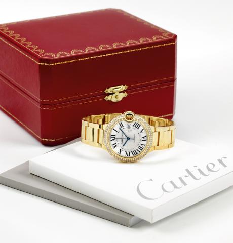 Yellow Gold & Diamonds Ballon Bleu.Cartier, Ballon Bleu, Automatic, case No. 121759LX, Ref. 2998. Made in 2006..Fine, large, self-winding, water-resistant, 18K yellow gold and diamond wristwatch with date and an integrated 18K yellow gold.Cartier bracelet