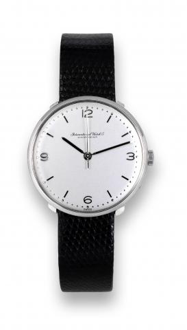 White Gold So-Called Disco.volante.International Watch & Co., (IWC).Schaffhausen, movement No. 1572938.case No. 1626021, Ref. 1210. Made in.the late 1950s..Fine and rare, center seconds,18K white.gold wristwatch.