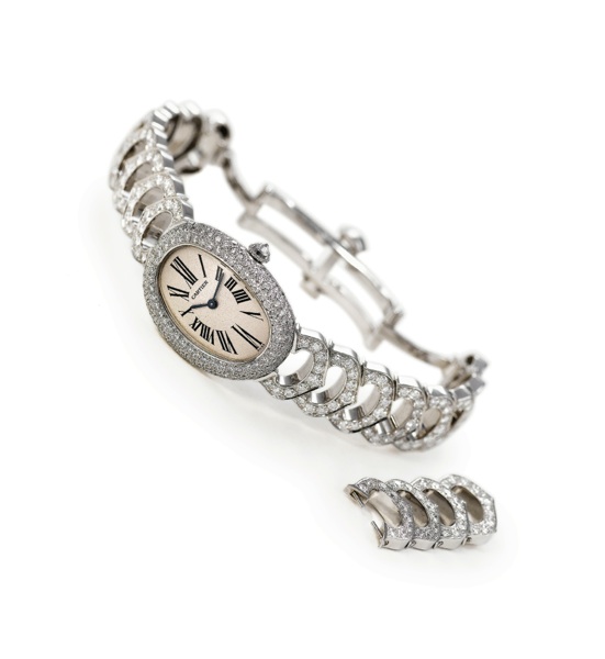 CARTIER BAIGNOIRE WHITE GOLD & DIAMOND.Cartier Paris, case No.91180, Ref. 199740CD. Made in the 2000s..Very fine and elegant, oval, 18K white gold and diamond lady's.quartz wristwatch with an 18K white gold and diamond Cartier.fancy link bracelet with dou