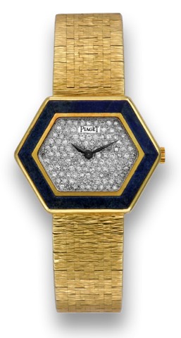 PIAGET REF. 9553 A6 HEXAGON YELLOW GOLD DIAMOND & AGATE.Piaget, case No. 283441, Ref. 9553 A6. Made in the 1970s..Fine, hexagonal, 18K yellow gold, lady's wristwatch with diamond-set dial and agate bezel and an integral 18K.yellow gold Piaget bracelet. Ac