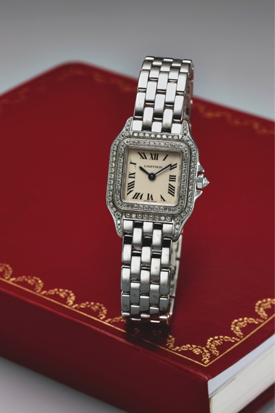 CARTIER REF. 1660 WHITE GOLD & DIAMONDS.Cartier Panthère, No. 363897, Ref. 1660. Made in the 1990s..Fine, square, water-resistant, 18K white gold and diamonds quartz wristwatch with an integrated 18K white gold Cartier link bracelet with double