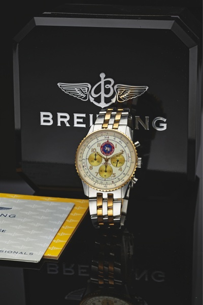 BREITLING REF. D 30022 TOP GUN STEEL & GOLD.Breitling Genève, Navitimer 92 Top Gun Limited Edition, Ref. D 30022, No. 10 0182 / 1000. Made in a limited edition of 1000 pieces in 1996, sold May 1st, 1997..Fine, water resistant to 30 m., self-win