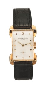 VACHERON & CONSTANTIN. REF. 4739 TOPOLINO YELLOW GOLD. Vacheron & Constantin, Genève, movement No. 473106. case No. 322027, Ref. 4739. Made in 1951.. Very fine and rare, rectangular, 18K yellow gold wristwatch. with fancy lugs and an 18K yellow gold Vache