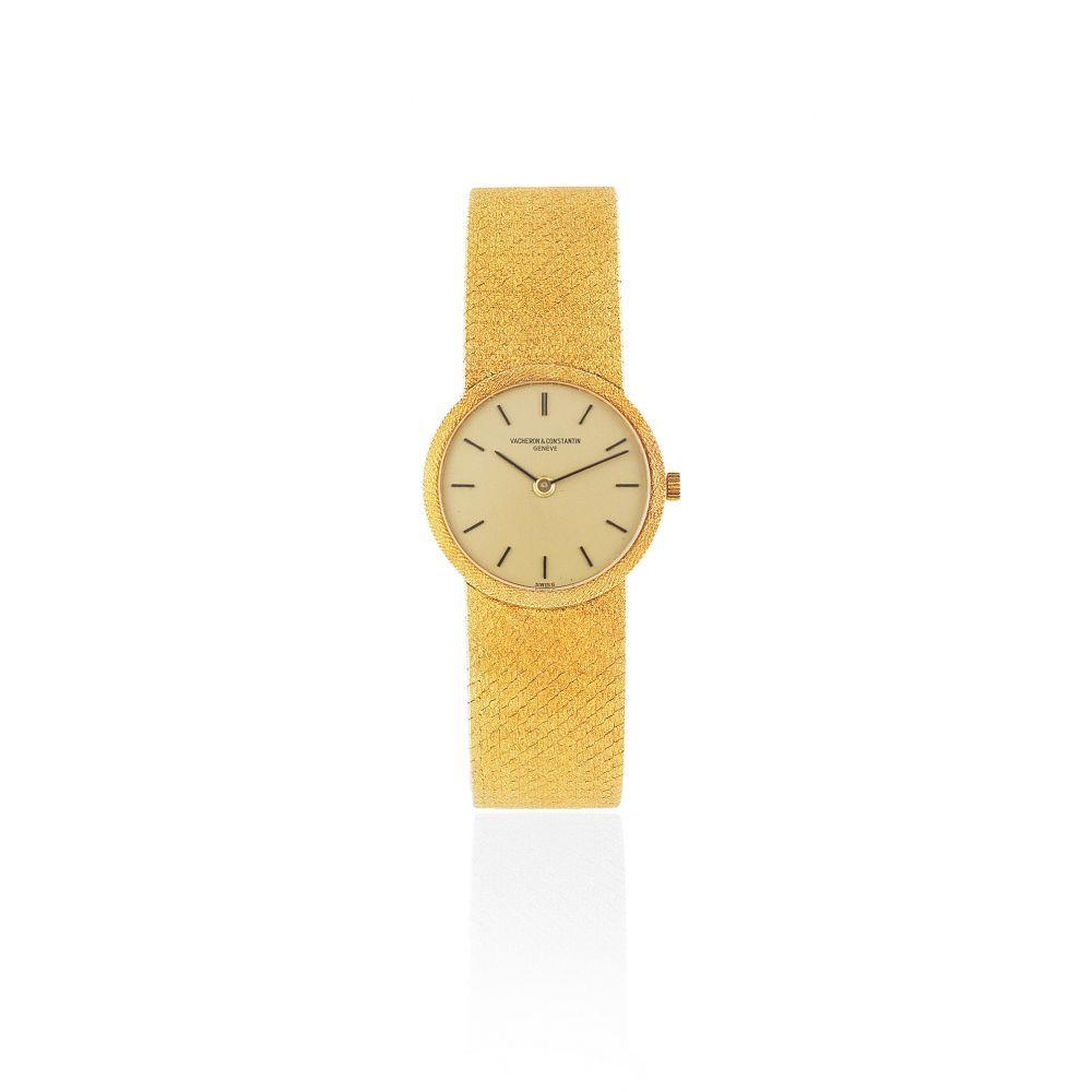 Vacheron & Constantin. A lady's 18K gold manual wind bracelet watch