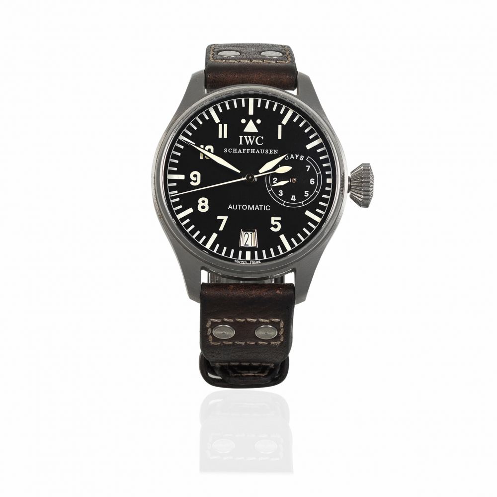 IWC. A stainless steel automatic calendar wristwatch with 7 day power reserve
