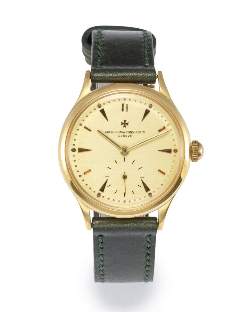 VACHERON & CONSTANTIN. A FINE YELLOW GOLD WRISTWATCH WITH CHAMPAGNE DIAL, CIRCA 1950