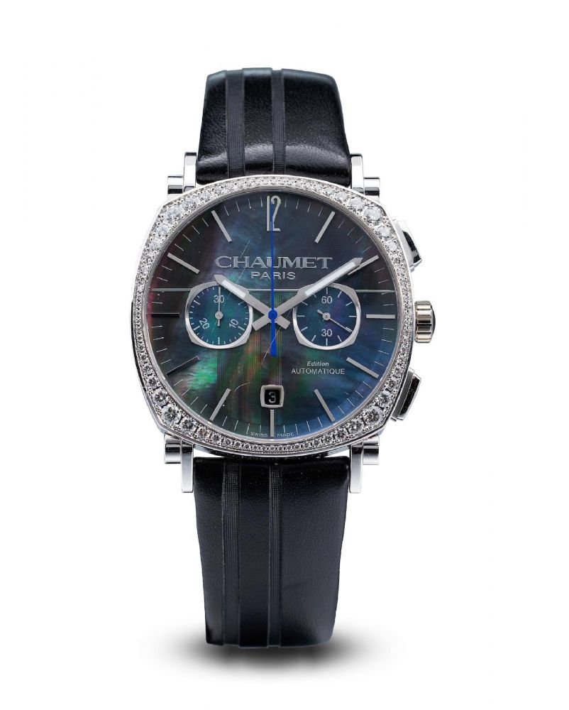 Chaumet | Dandy, A white gold and Diamond-set chronograph Wristwatch with date and mother-of-pearl dial, circa 2010