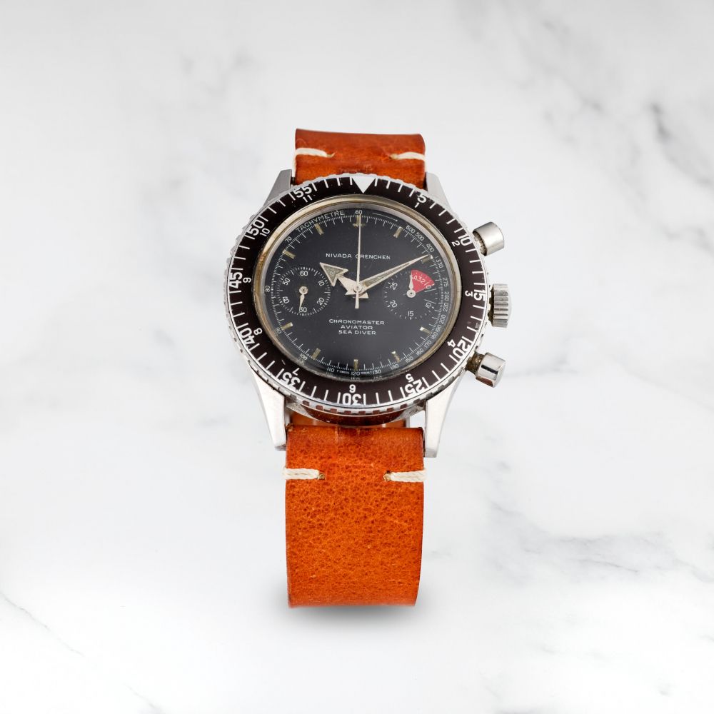 NIVADA GRENCHEN. CHRONOGRAPHE BRACELET EN ACIER MOUVEMENT MECANIQUE