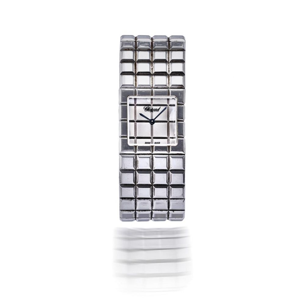 CHOPARD. MONTRE BRACELET DE DAME EN ACIER MOUVEMENT QUARTZ